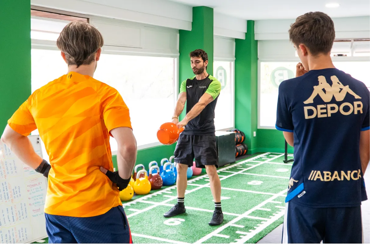 entrenador personal alicante kettlebell
