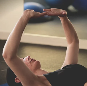 entrenamiento personal grupos reducidos pilates mujer